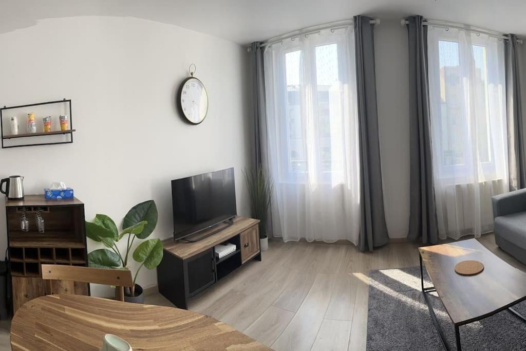 Appartement Agreable Et Confortable Pour 4 Personnes Le Havre Luaran gambar