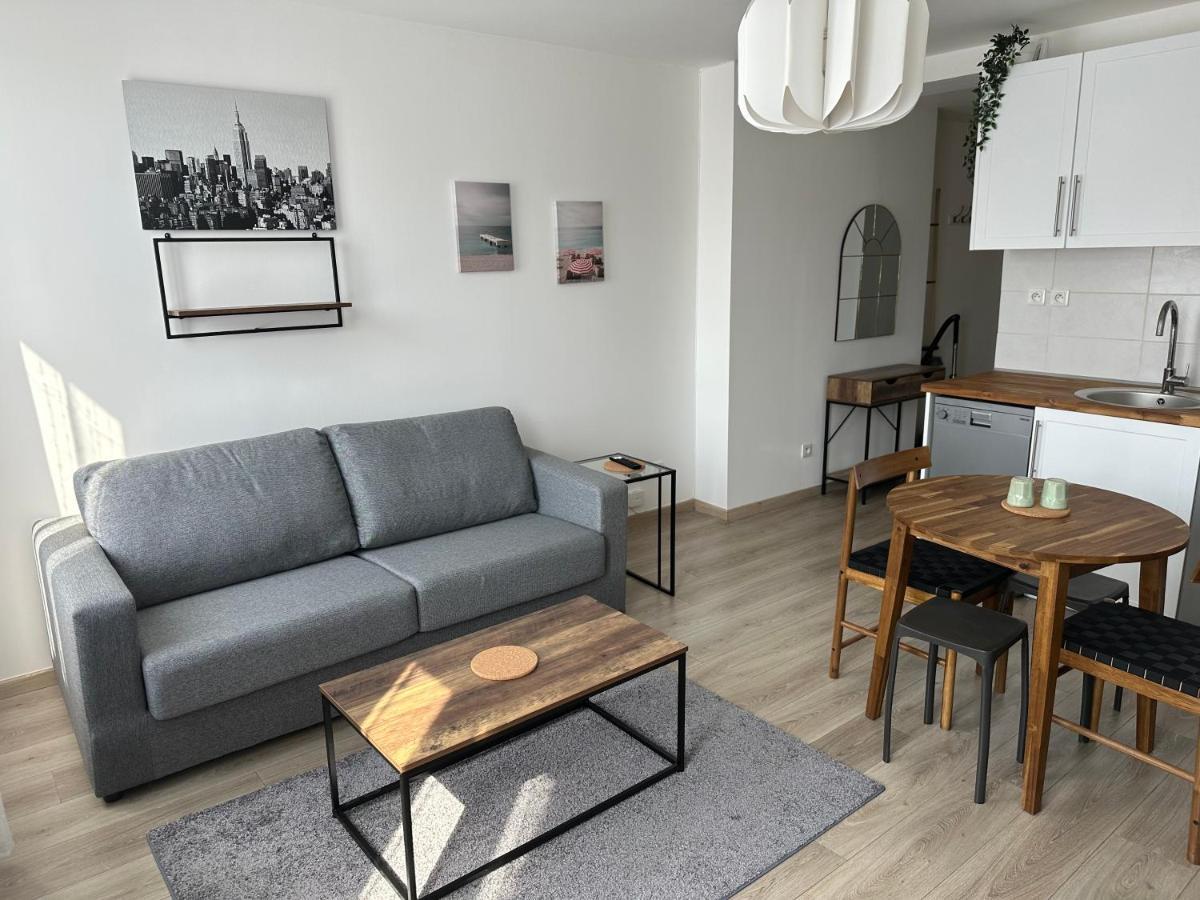 Appartement Agreable Et Confortable Pour 4 Personnes Le Havre Luaran gambar