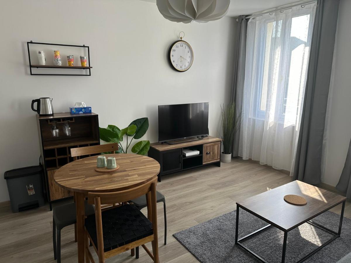 Appartement Agreable Et Confortable Pour 4 Personnes Le Havre Luaran gambar
