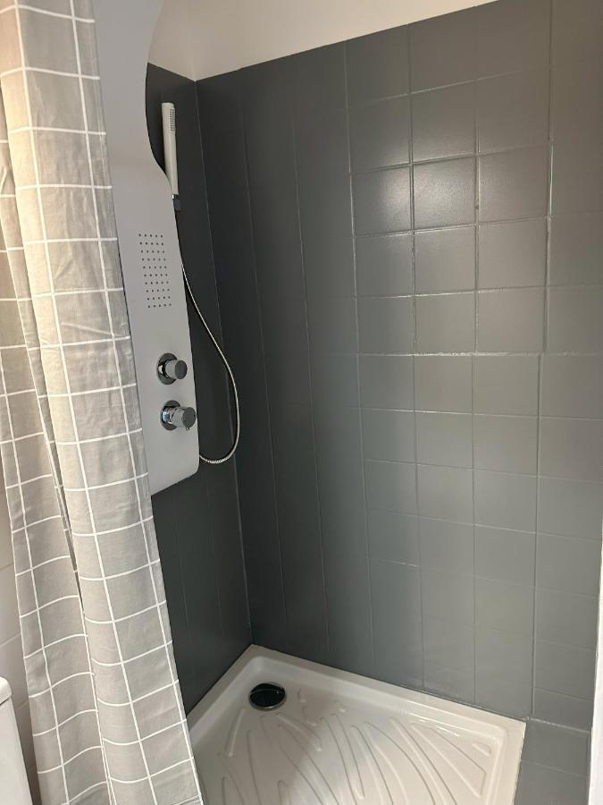 Appartement Agreable Et Confortable Pour 4 Personnes Le Havre Luaran gambar
